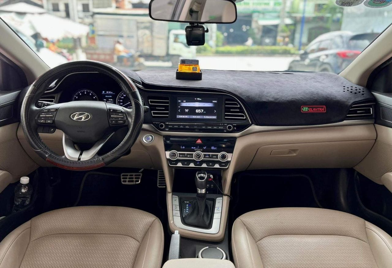 Hyundai Elantra 2019 Cũ  61670429324